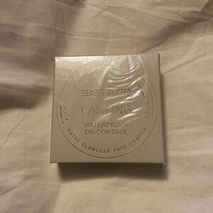 Lasting Face Powder - Natural Beige